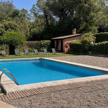 La Pedrera Villa *